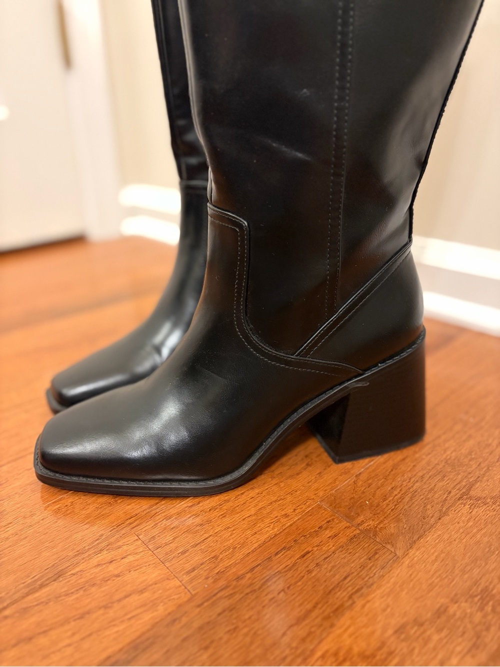 Vince Camuto | Classic Black Knee-High Leather Boots size 9 - Picture 2 of 14